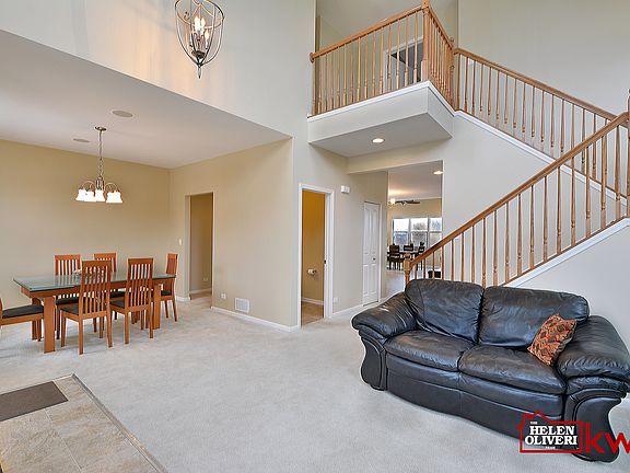 4th image of 865 Singing Hills Dr