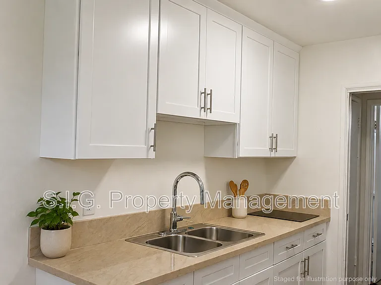 5637 Strohm Ave #1 — Photo 3