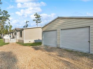 20405 Carpenter Rd, Springfield, LA 70462