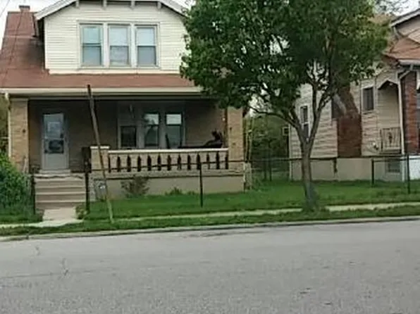 1054 Regina Ave, Cincinnati, OH 45205