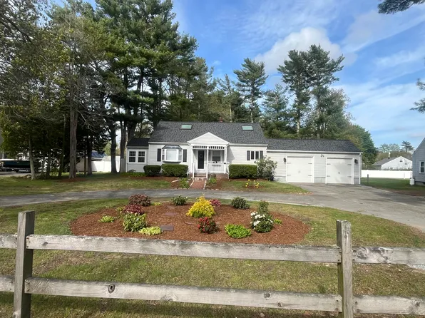 106 County Road, East Freetown, MA 02717