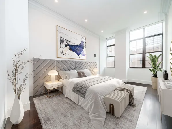 351 East 51st Street image 11 of 13