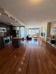 201 East 36th Street