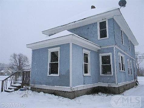 2nd image of 79 Green St