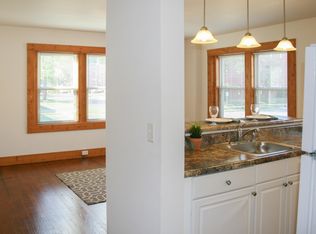 423 W Monroe St APT 4, Springfield, IL 62704