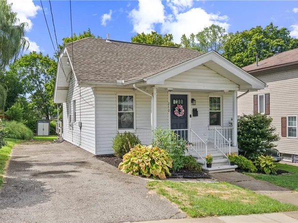 212 Locust St, Indiana, PA 15701