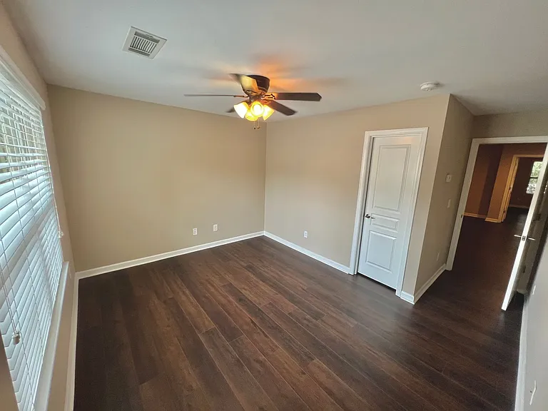 1627 Trailview Way NE — Photo 8