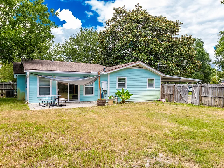 308 Hollywood Blvd SE — Photo 46