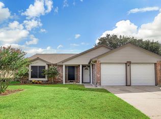 16811 Barkentine Ln, Friendswood, TX 77546