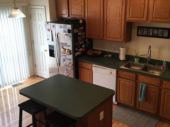 3rd image of 21203 Delevan Way