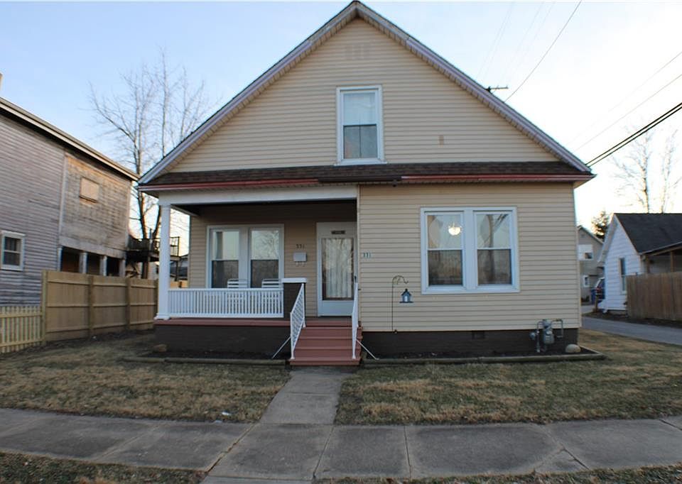 1st image of 331 E Franklin St