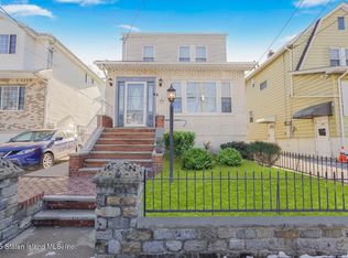 116 Coursen Pl, Staten Island, NY 10304