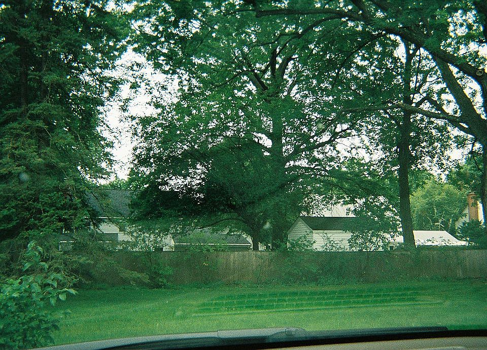 2nd image of 1811 Asylum Ave