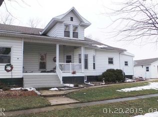 107 E Grant St, Arrowsmith, IL 61722
