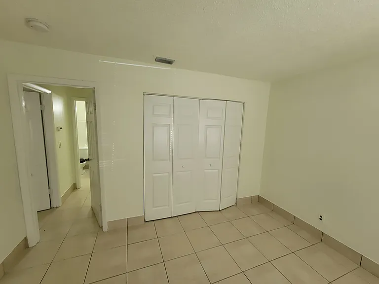 3419 SE Iris St — Photo 16