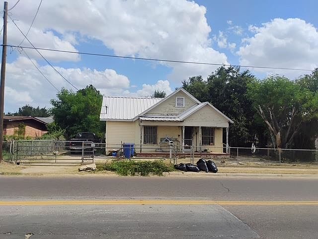 1st image of 413 Corpus Christi St