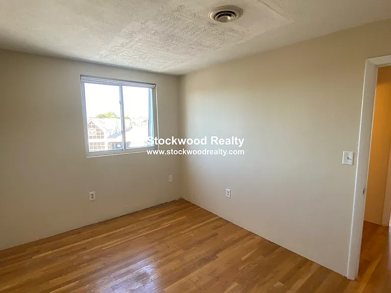 385 Dorchester St #C8 — Photo 10