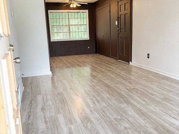 3rd image of 4544 Sugar Creek Rd