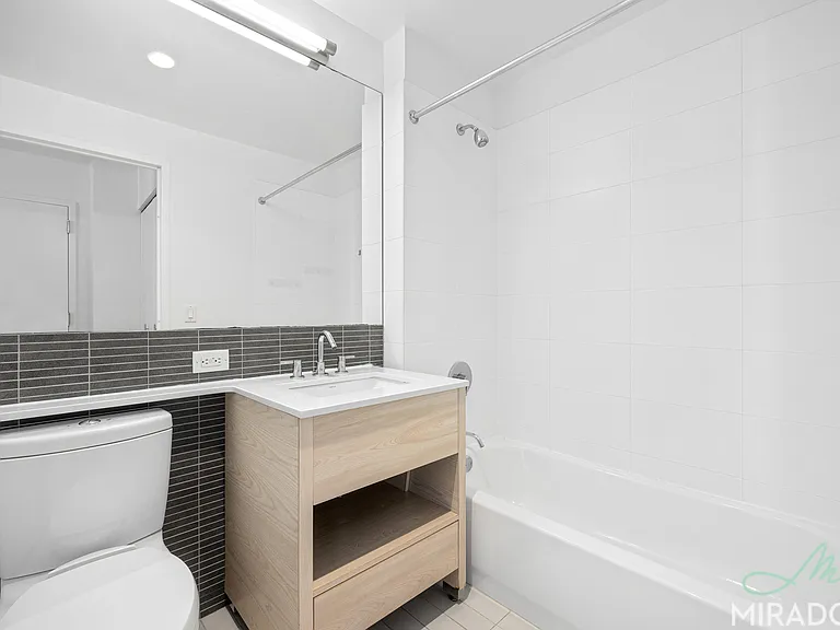 80 Dekalb Ave #29B — Photo 6