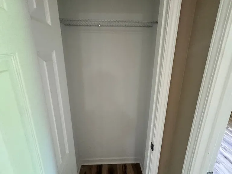 943 Grace St — Photo 21
