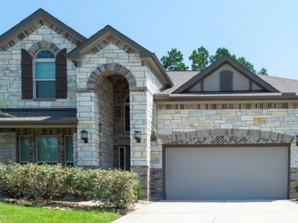 246 Crest Sights Dr, Montgomery, TX 77316