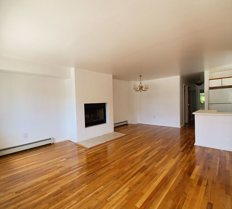1st image of 282 Buttrick Ave #X1