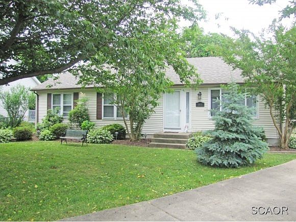 1st image of 141 Beach Plum Pl