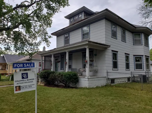 204 W 9th St, Grand Island, NE 68801