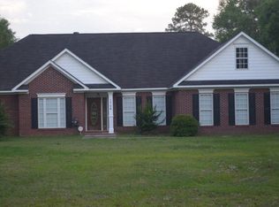 1706 Lily Pond Rd, Albany, GA 31701