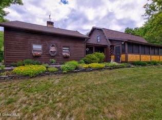 974 Valley Falls Rd, Schaghticoke, NY 12154