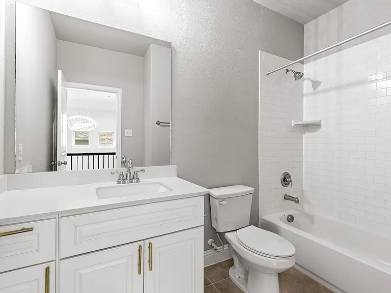 3012 Galveston St — Photo 13