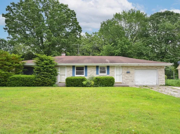 W67N554 Evergreen BOULEVARD, Cedarburg, WI 53012