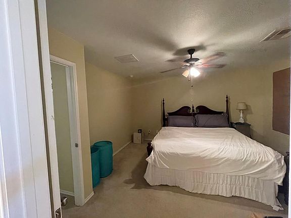 4th image of 5807 Camelia Evergreen Ln