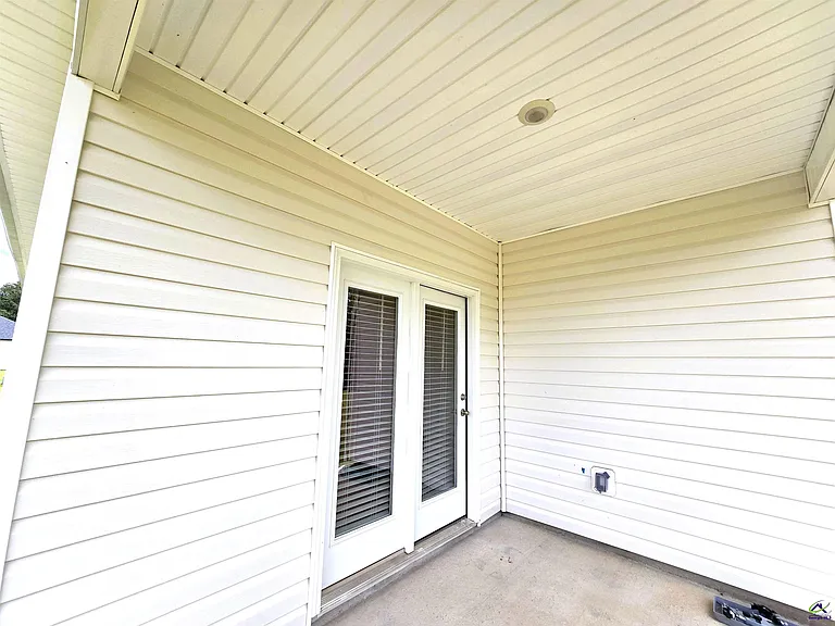 103 Ike Ct — Photo 26