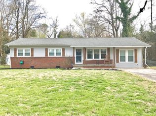 901 Mallory Rd, Knoxville, TN 37919