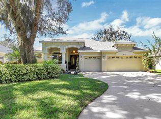 6109 Ibispark Dr, Lithia, FL 33547