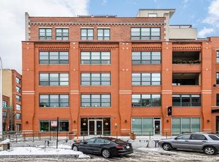 1118 W Fulton Market APT 204, Chicago, IL
