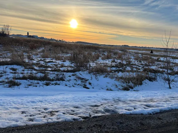 Sunset View Cir #62, Kaukauna, WI 54130