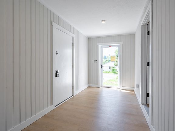 3rd image of 162 Morrill Street