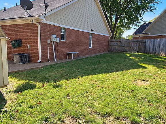4th image of 2700 Hampden Cv