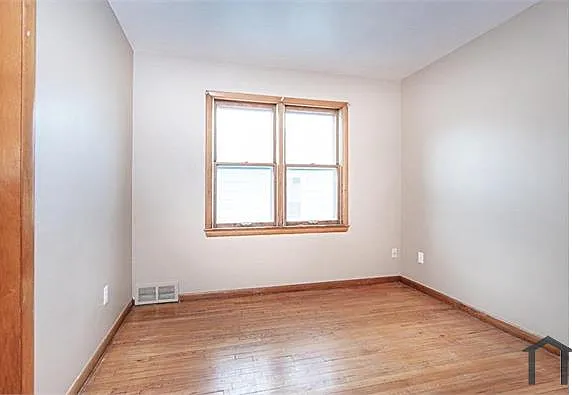 4633 Warner Rd #UP — Photo 17