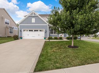 102 Moore Ct, Pickerington, OH 43147