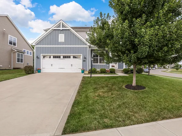 102 Moore Ct, Pickerington, OH 43147