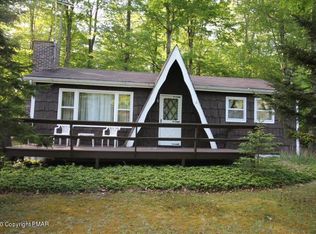 141 Tomhickon Trl, Pocono Lake, PA