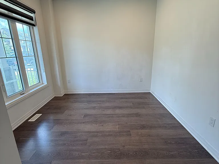 17 Casserley Cres — Photo 10