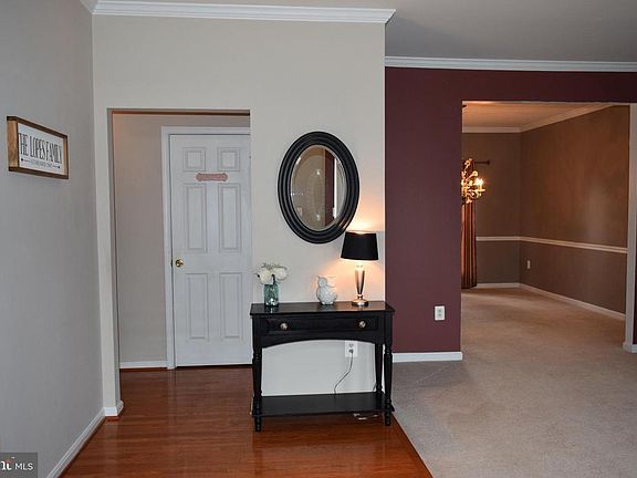 4th image of 6131 Olivera Ave