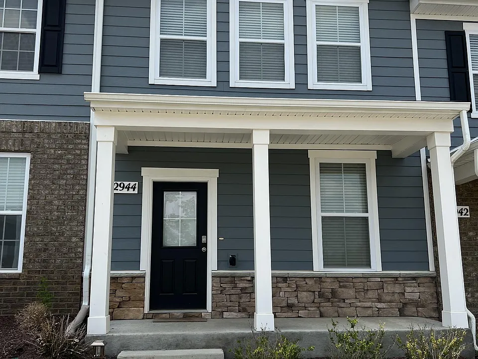 2944 Mallard Dr