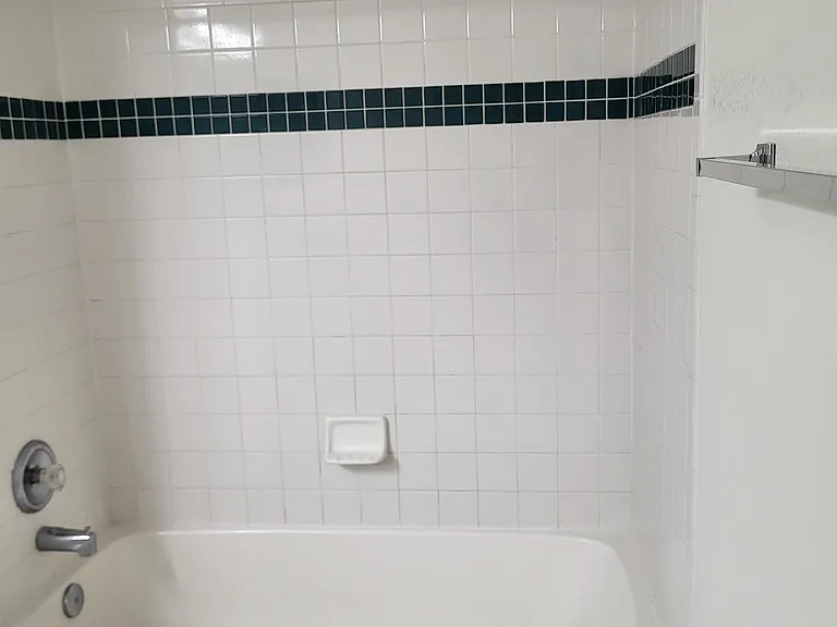 9418 Burgundy Cir — Photo 24