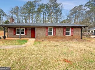 147 V F West Dr, Watkinsville, GA 30677