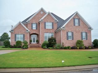 18 Princeton Pl, Jackson, TN 38305